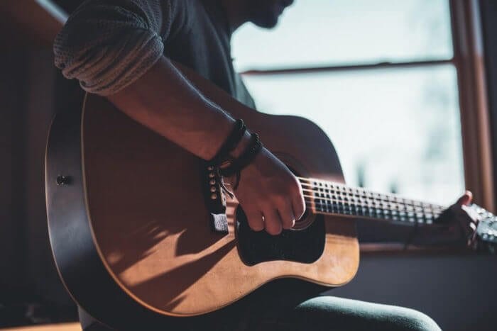 8 Melhores Apps de Guitarra para Android para Strum Along 1