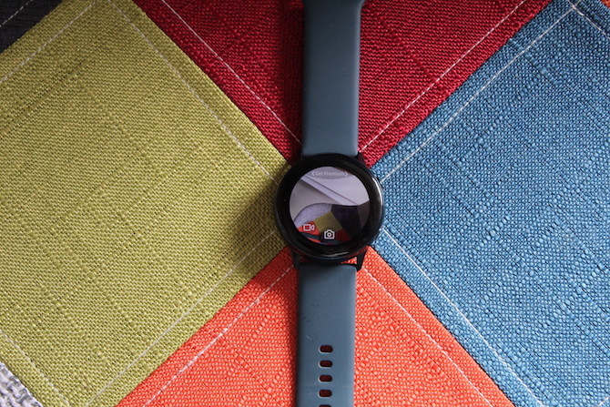 galaxy watch camera app