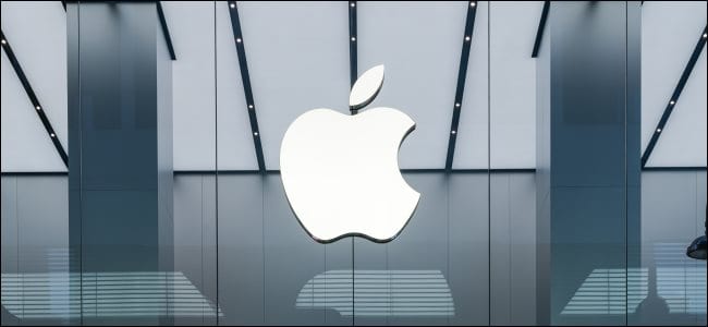 apple store 1.jpg.pagespeed.ce .MBj3tF 4VN 1