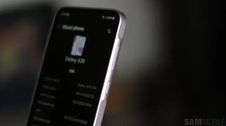 Galaxy A36 chega aos EUA equipado com Snapdragon 6 Gen 3 1 A palavra chave com base no artigo é "Snapdragon 6 Gen 3".