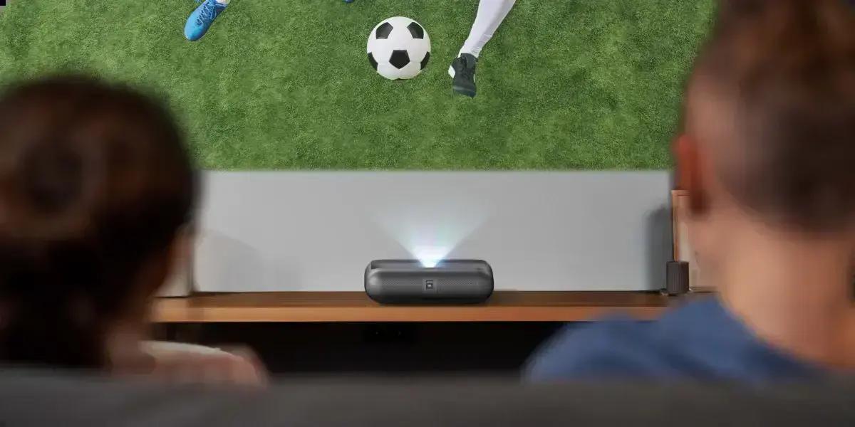 Yaber K300s promete imagens de 100 polegadas em qualquer lugar 1 A palavra-chave com base no artigo fornecido é "Yaber K300s".